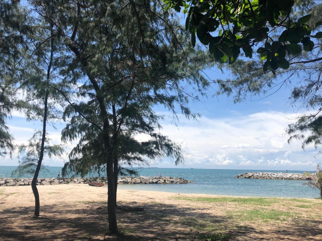 Gao Saengchan Beachfront Rayong Buitenkant foto